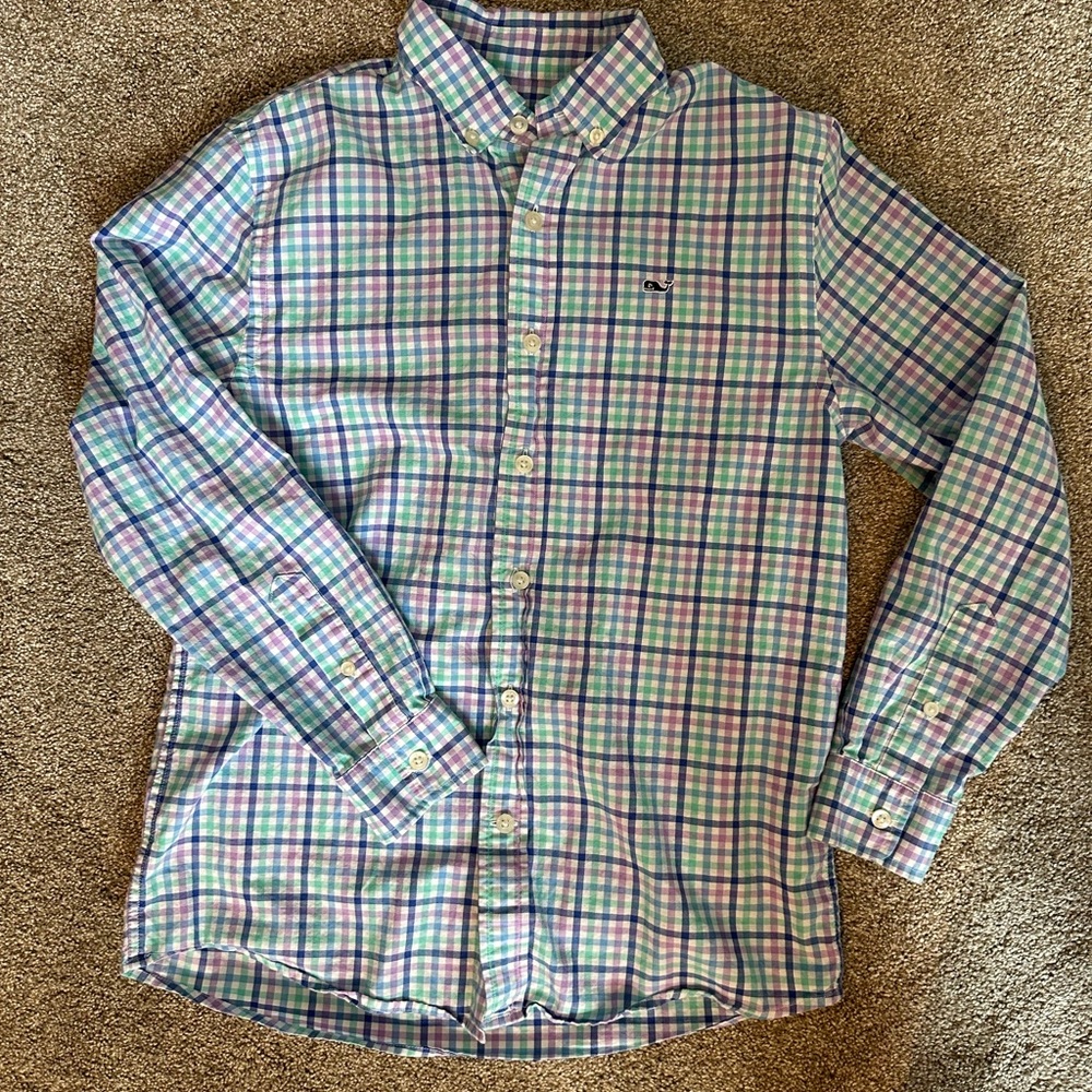 Vineyard vines, Whale Shirt button down . Boys size medium.